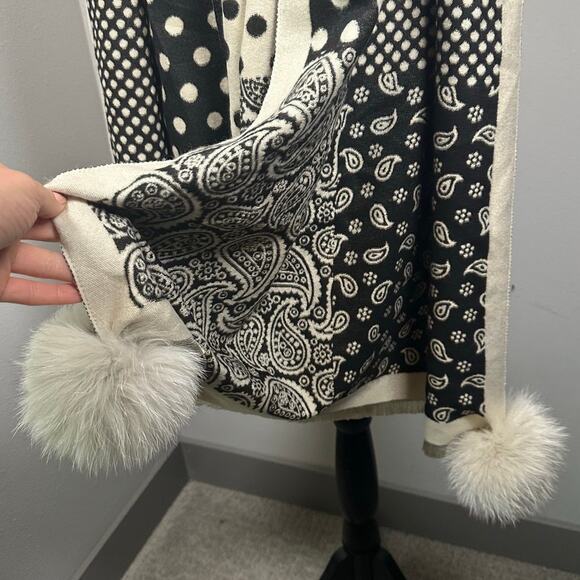 Cream & Black Polka Dot Paisley Wrap Scarf Women's OS - Picture 5 of 5